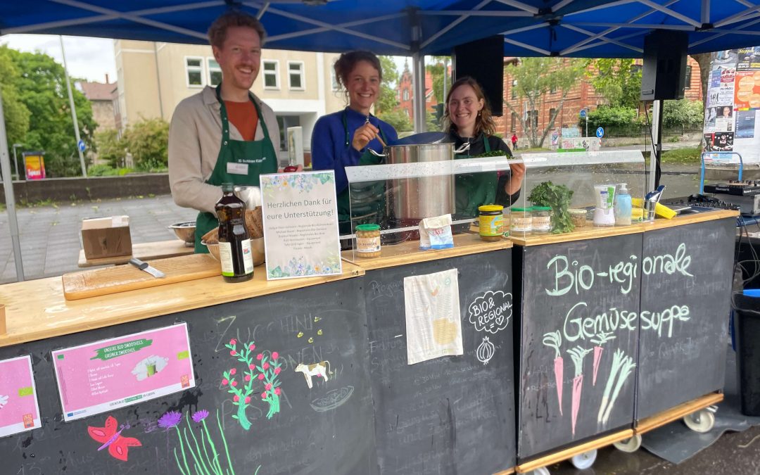 Schnippelparty am 07.06.2025 auf dem Albaniplatz