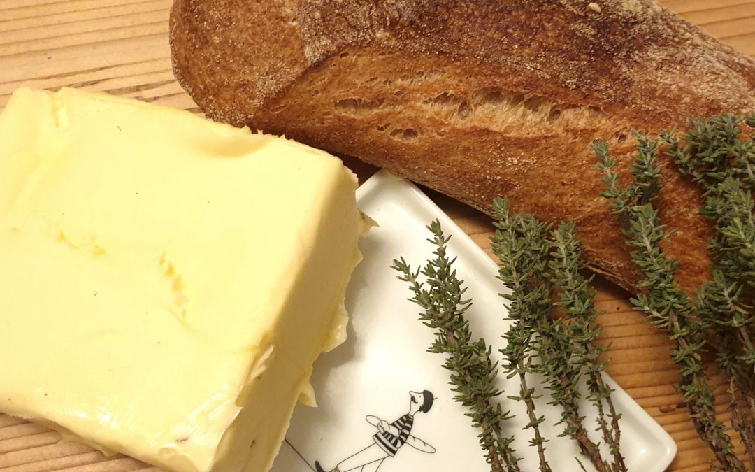 BackZeit: Ferienbackaktion Brot & Butter